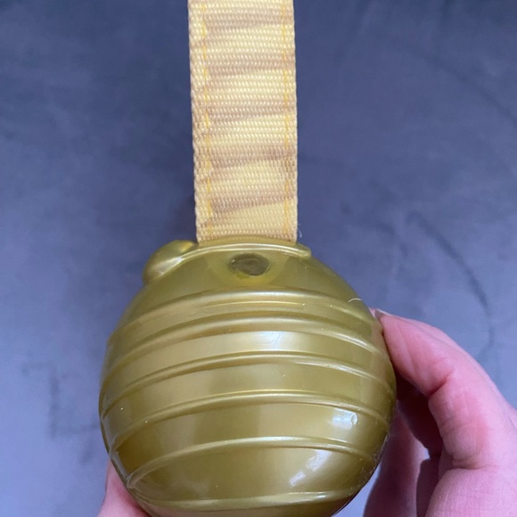 Rare Harry Potter Snitch Bark Box Dog Toy NEVER USED , gold - Picture 6 of 9